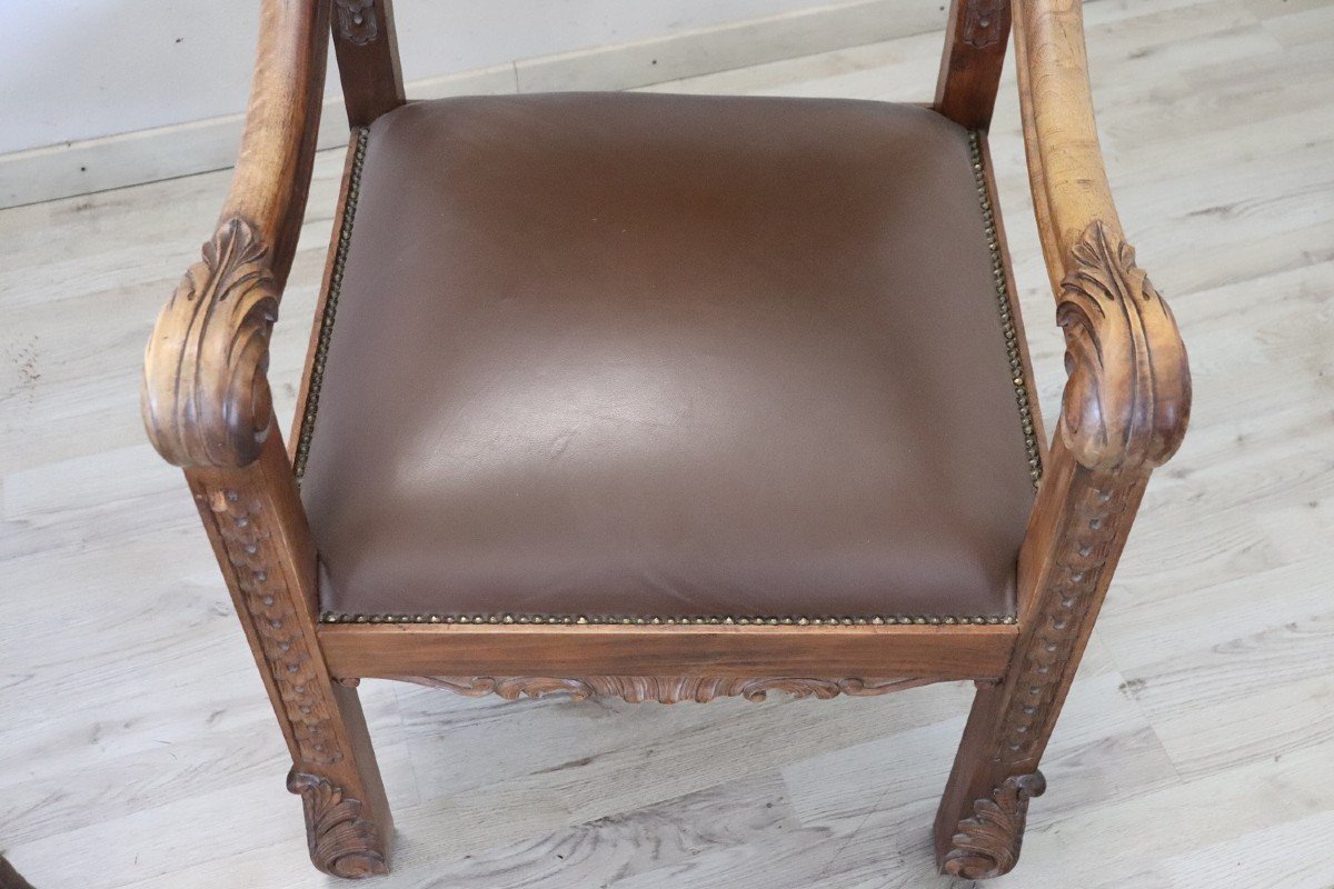 Late 19th Century Carved Walnut Throne Chairs, Set Of 2-photo-3