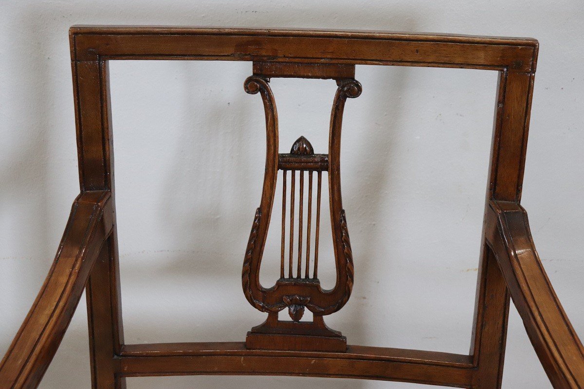 Armchair In Walnut, 18th Century-photo-1