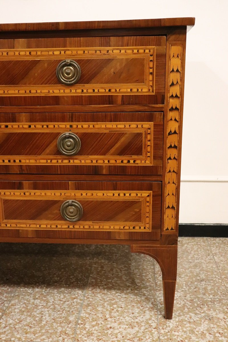 Antique Chest Of Drawers In Inlaid Walnut, 18th Century-photo-3