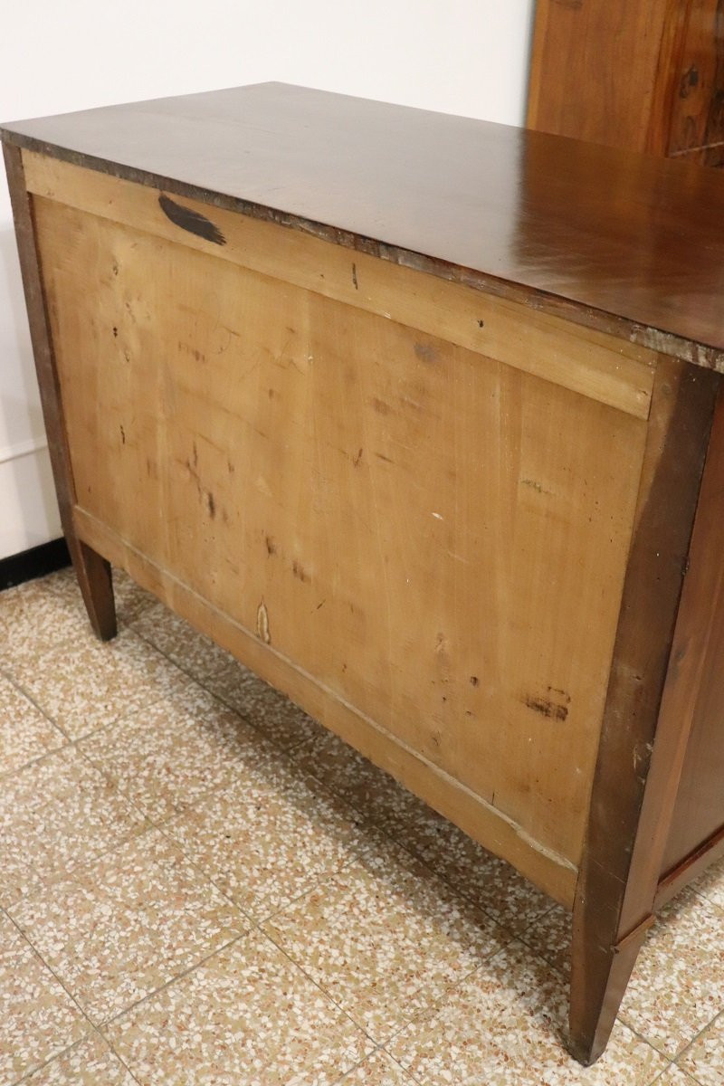 Antique Chest Of Drawers In Solid Walnut, Italy 18th Century-photo-6