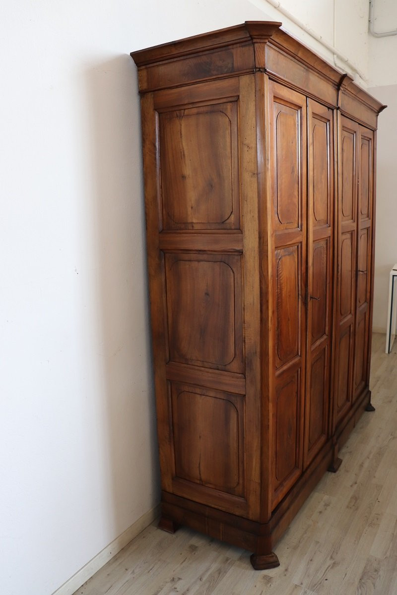 Large19th Century 4 Doors Antique Wardrobe In Walnut-photo-3