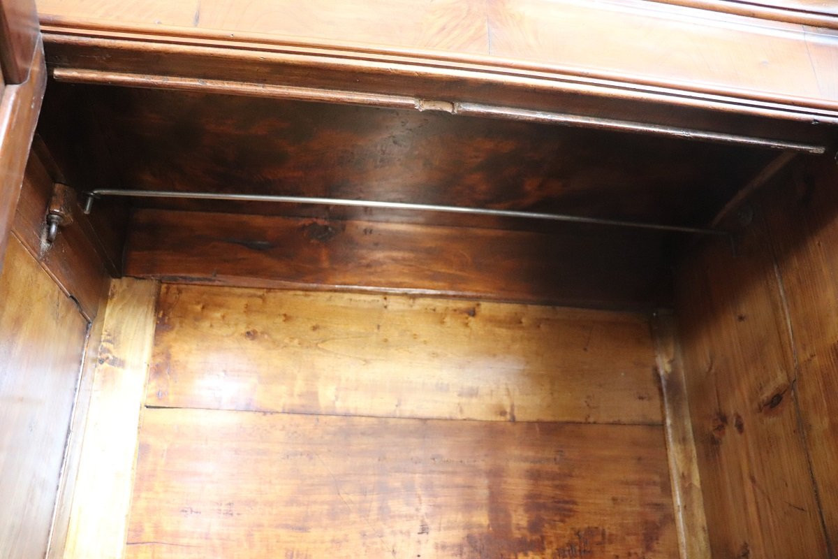 Large19th Century 4 Doors Antique Wardrobe In Walnut-photo-7