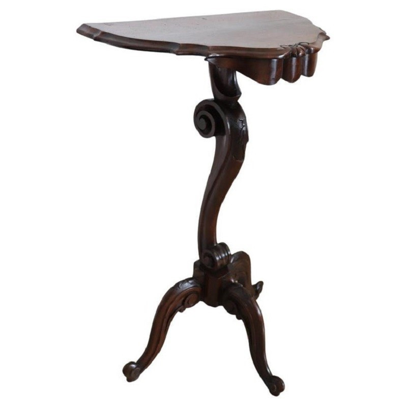 Early 20th Century Pedestal Table In Walnut