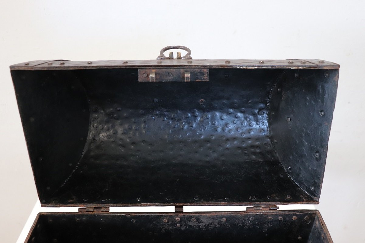 Decorative Box In Iron-photo-4