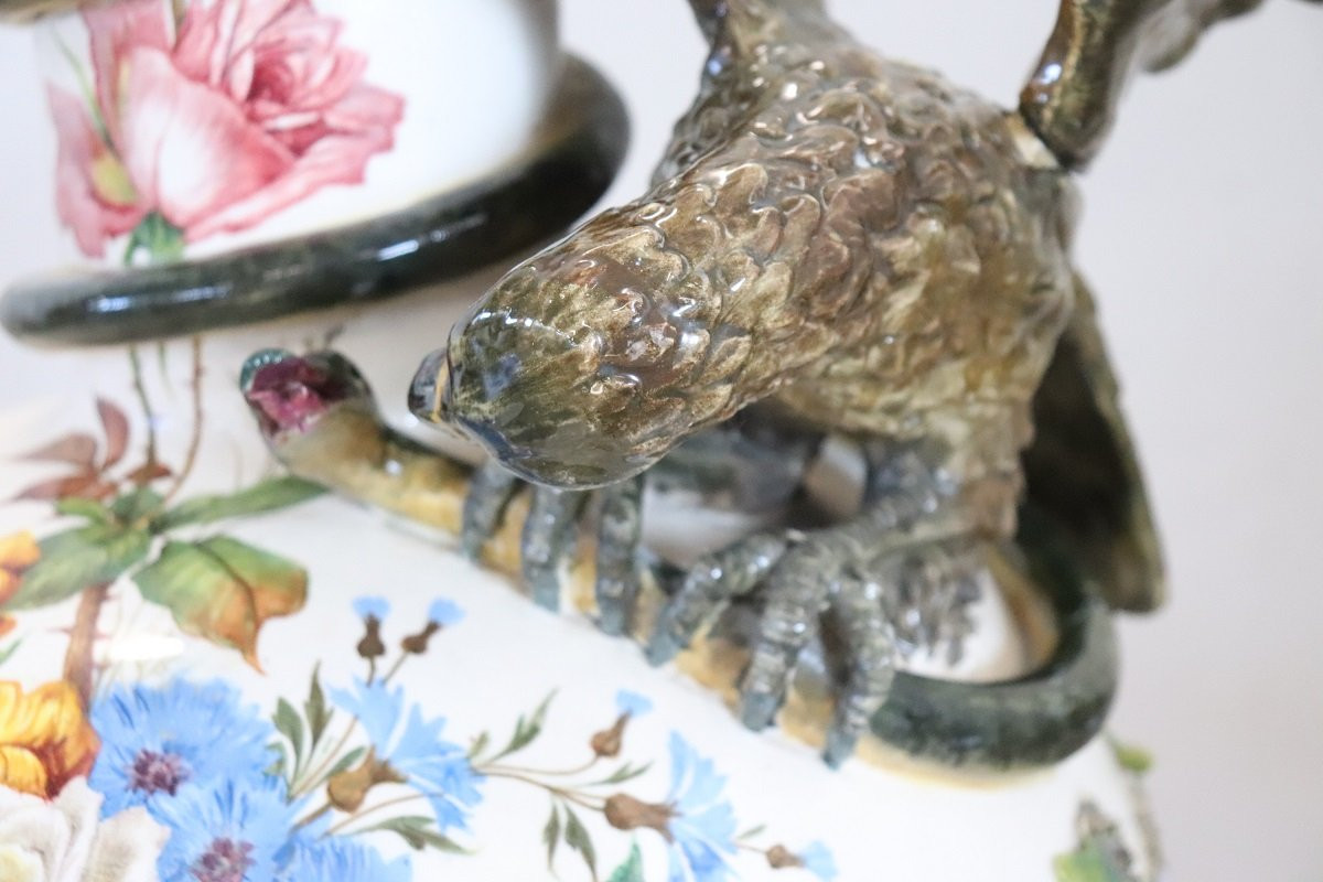 Vase majestueux en céramique avec aigle et crocodile, Italie, début du 20e siècle-photo-4