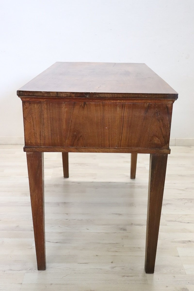 Antique Desk In Walnut, Italy Late 18th Century-photo-6