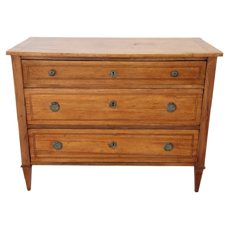 Inlay Walnut Antique Chest Of Drawers, Italy Late 18th Century