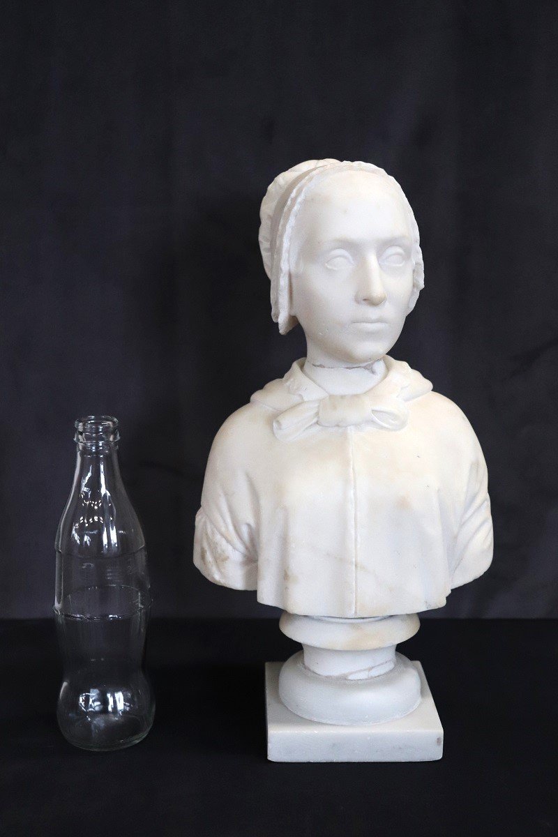 Bust Of A Lady Sculpture In White Marble , Italy 19th Century-photo-3