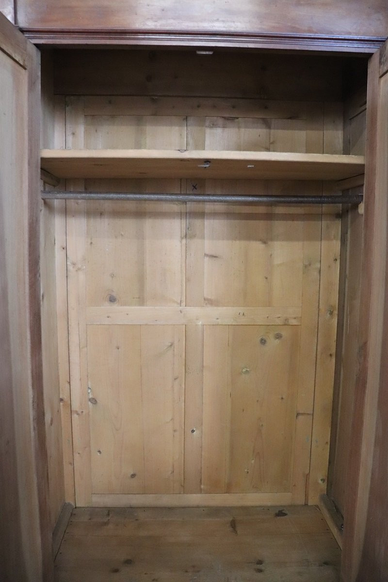 Large Antique Wardrobe In Solid Walnut, Italy Mid 19th Century-photo-2