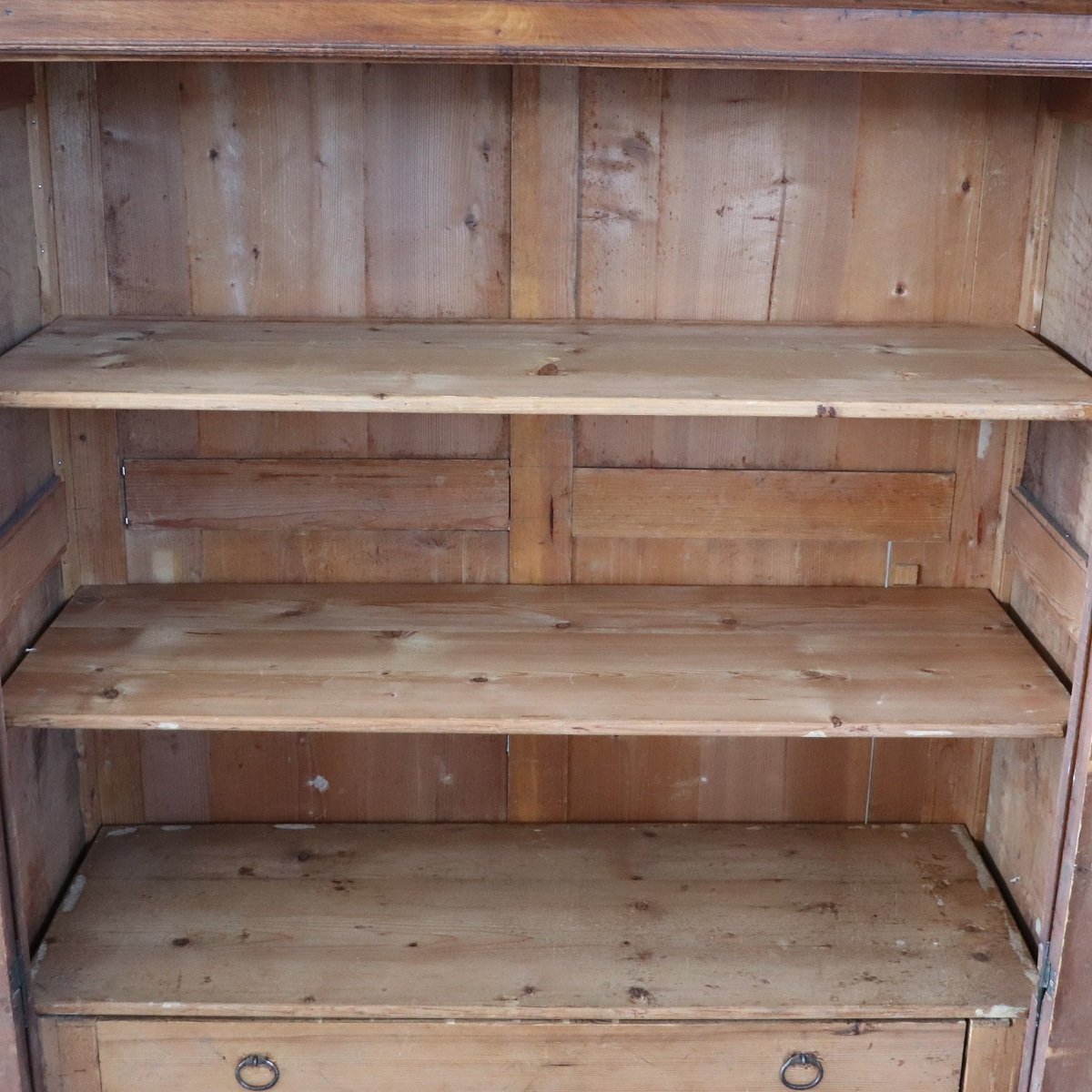  petite armoire ancienne en noyer avec plateau en marbre, Italie, XIXe siècle-photo-5