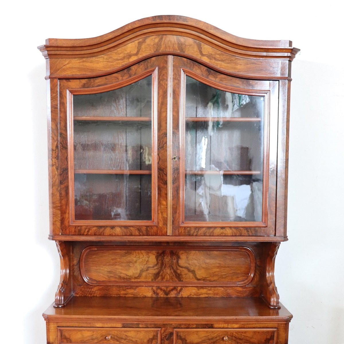 Antique Cupboard In Walnut Briar, Italy Mid 19th Century-photo-2