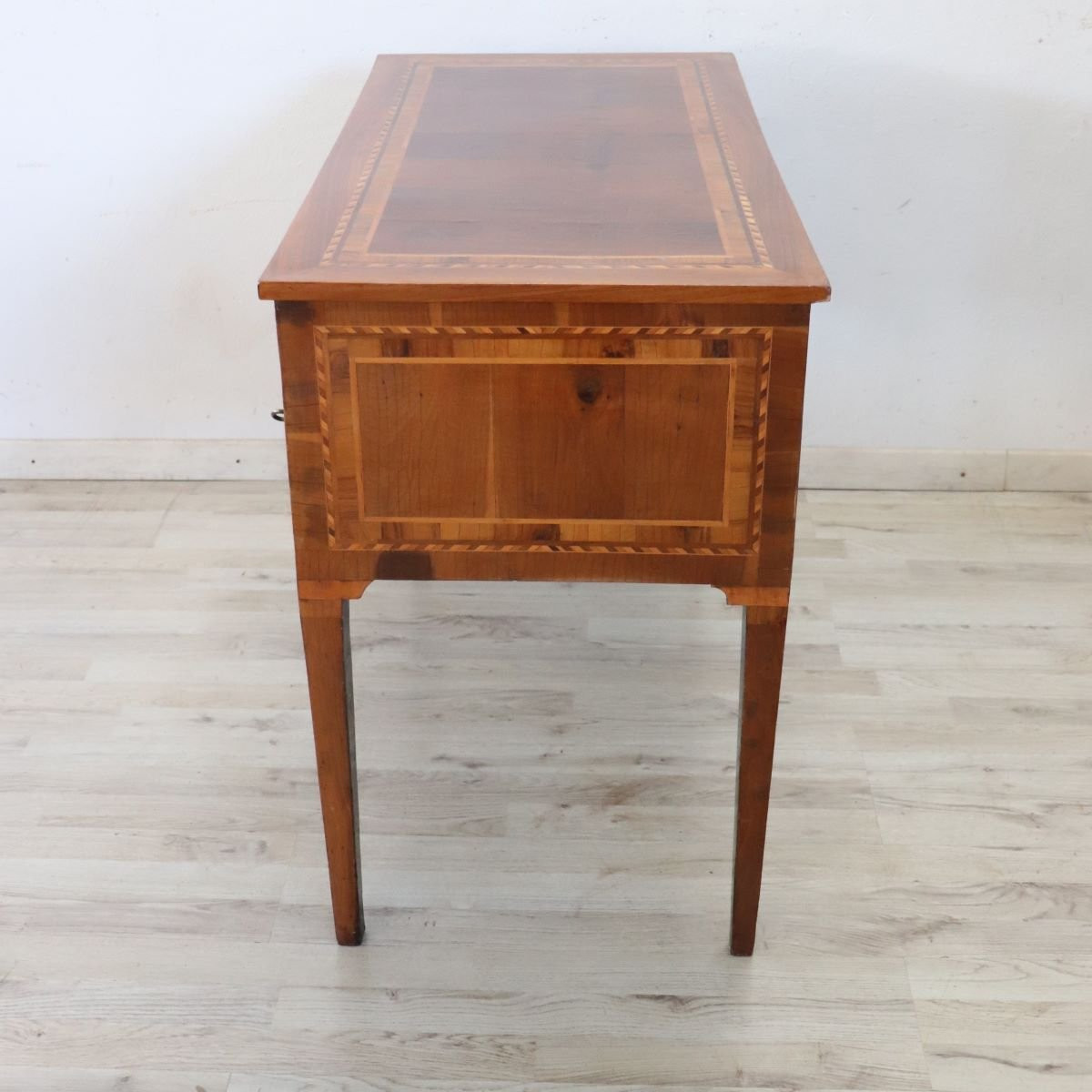 Bureau ancien en marqueterie de noyer, Italie, fin du XIXe siècle-photo-8