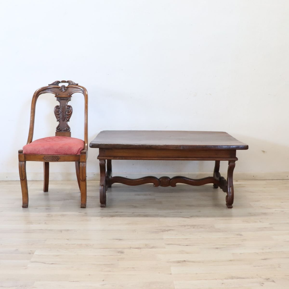 Solid Walnut Coffee Table, Italy, Early 20th Century, Restored-photo-2