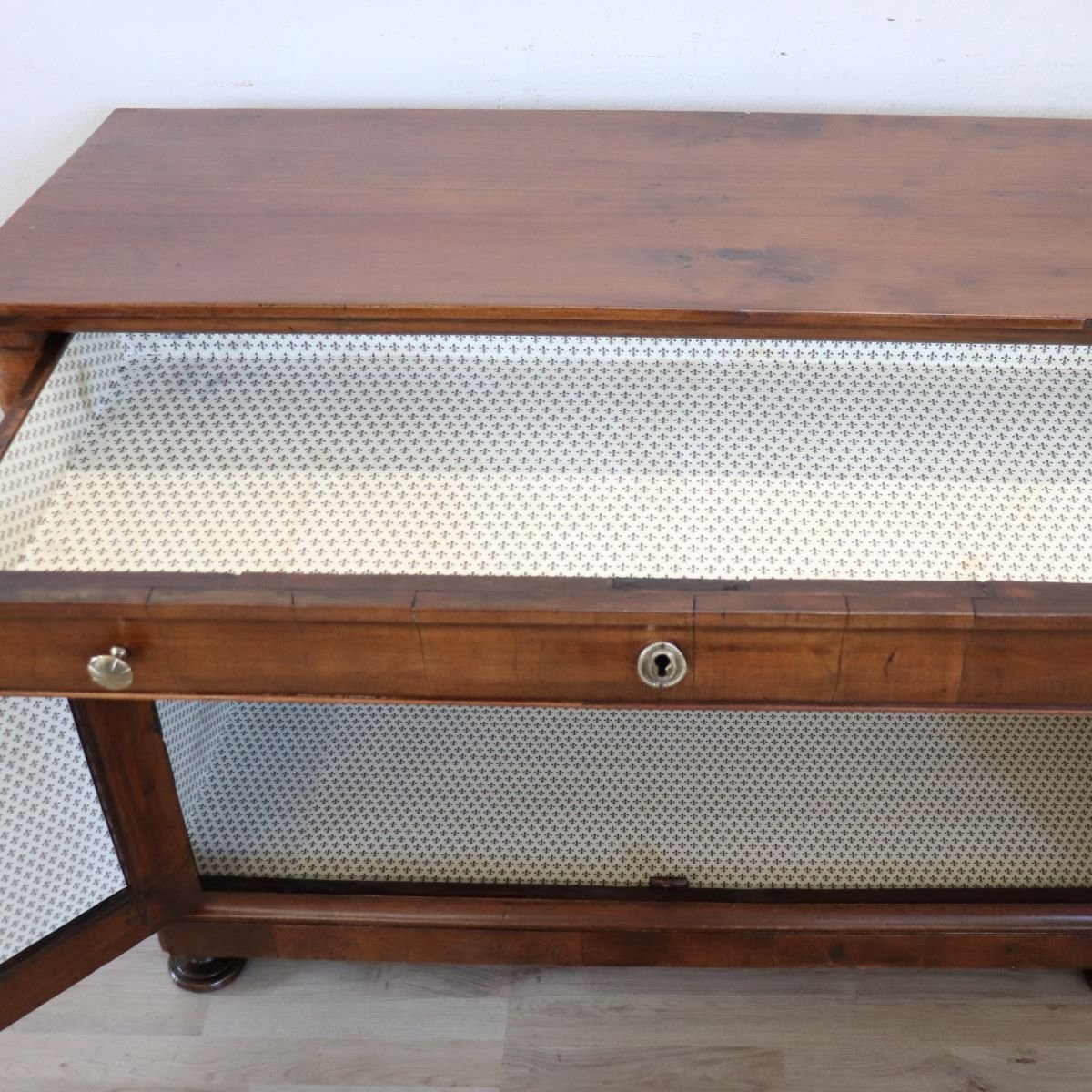 Antique Walnut Sideboard, Italy, Mid-19th Century, Restored.-photo-3