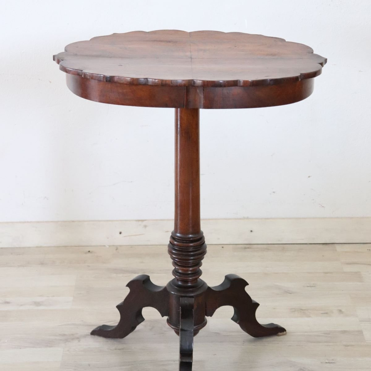 Table d'appoint ancienne en noyer, Italie, XIXe siècle-photo-2