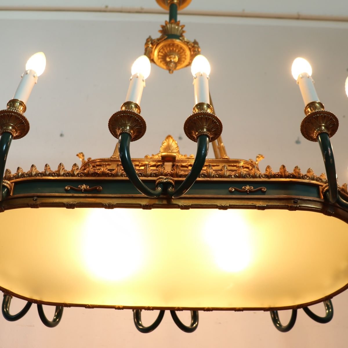 Lustre en bronze doré et métal laqué vert, 20 ampoules, début du XXe siècle-photo-1