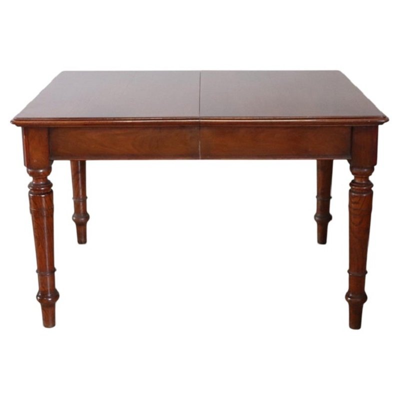 Table de salle à manger extensible en noyer et chêne, début du XXe siècle