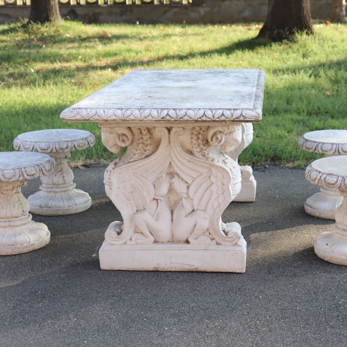 Table de jardin et 4 tabourets, Italie, début du XXe siècle-photo-1