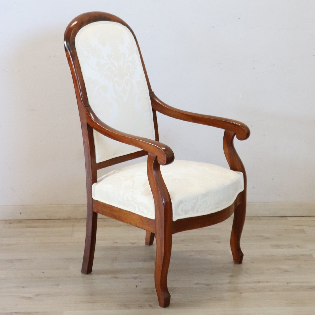 Antique Walnut Armchair, Italy, 19th Century-photo-1