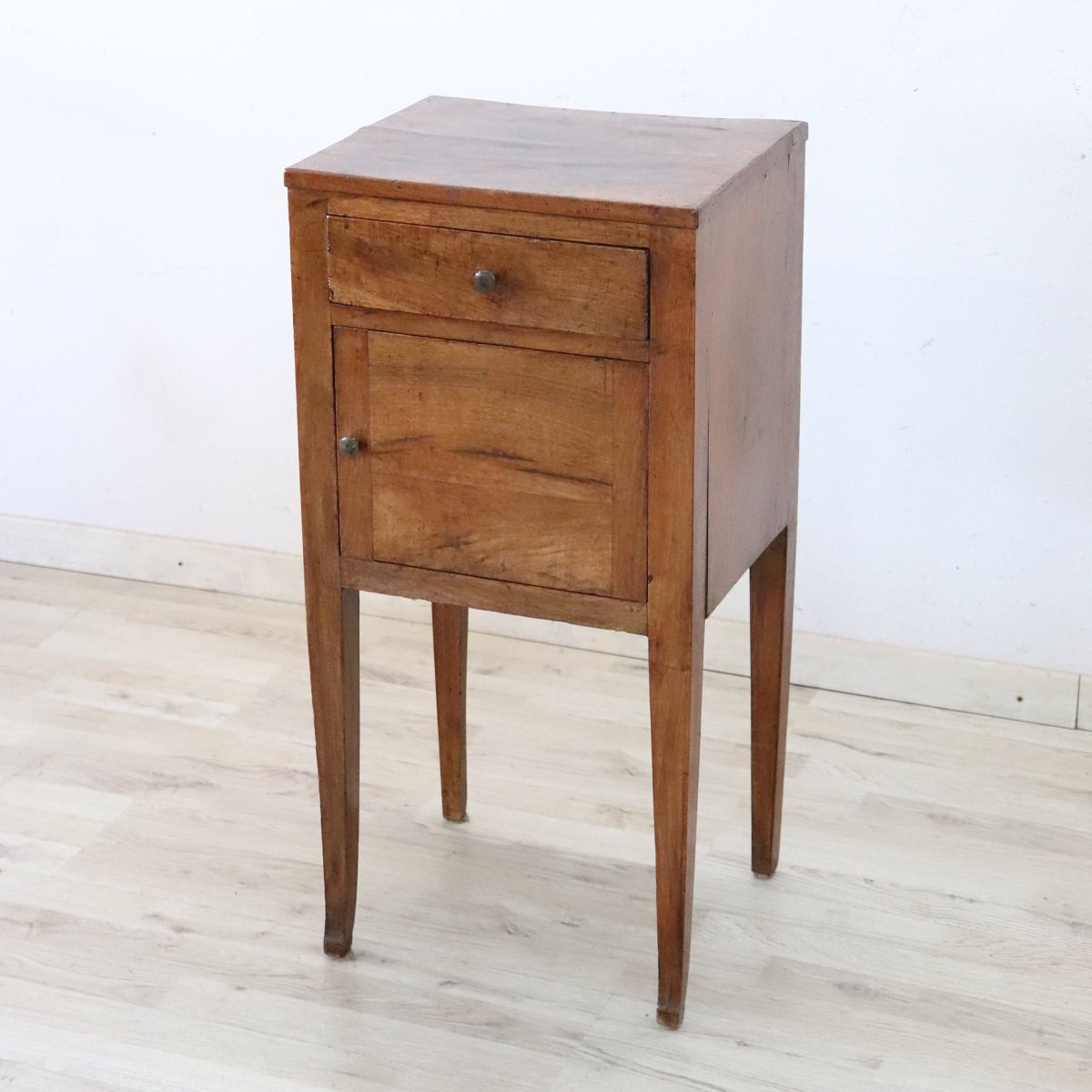 Antique Nightstand Made Of Solid Walnut, Italy, Late 18th Century-photo-5