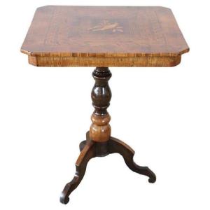 Mid 19th Century Inlay Walnut Tripod Table