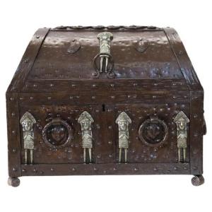 Boîte Décorative en Fer