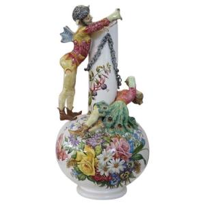 Vase majestueux en céramique, Italie Début du 20e siècle