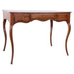 Antique Desk In Walnut And Cherry Wood, Italy 18th Century