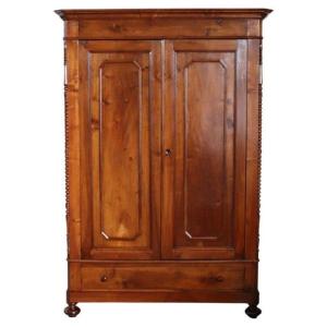 Armoire ancienne en noyer massif, restaurée, Italie milieu du XIXe siècle