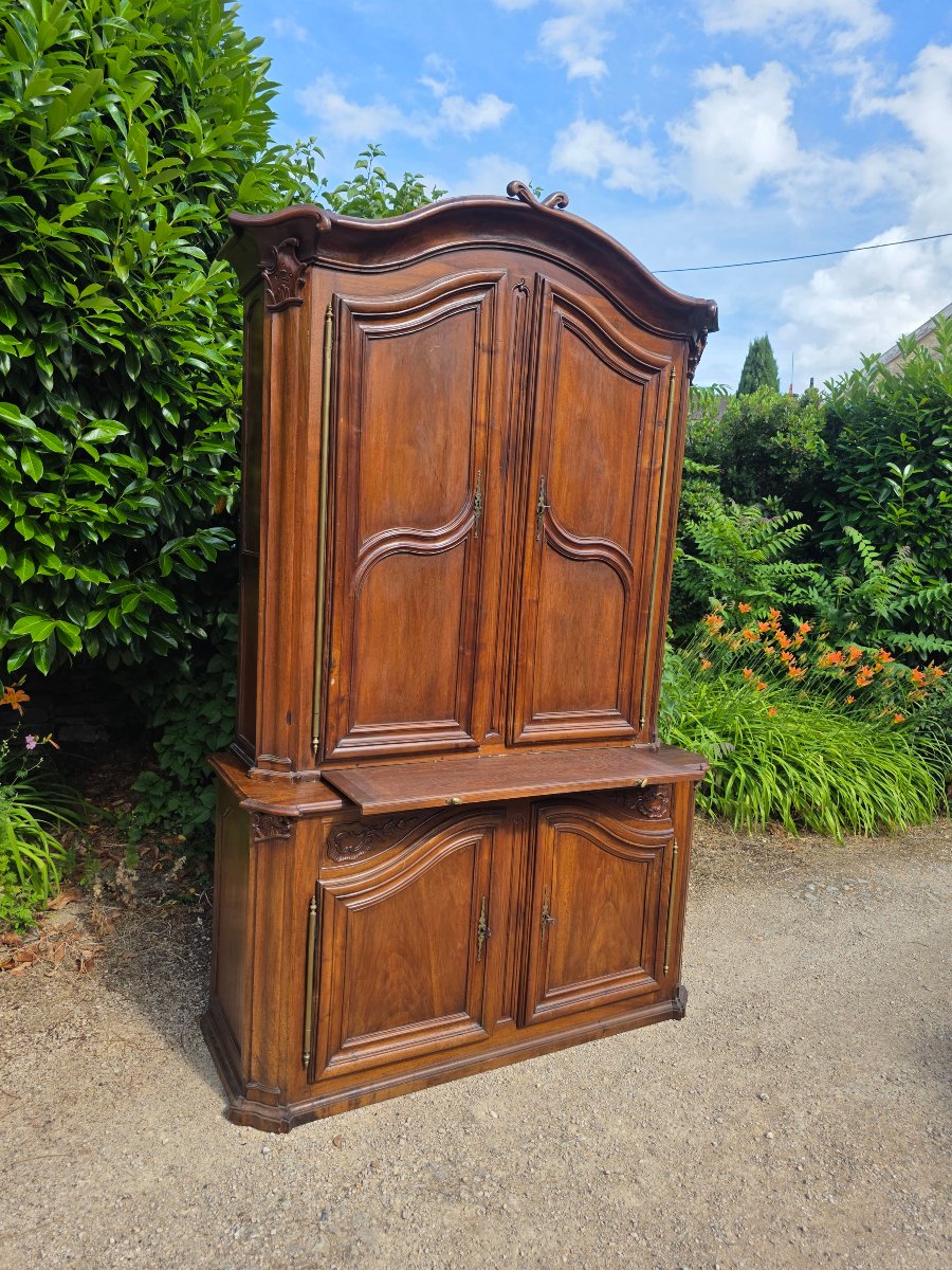 Two-body Walnut Sideboard-photo-3