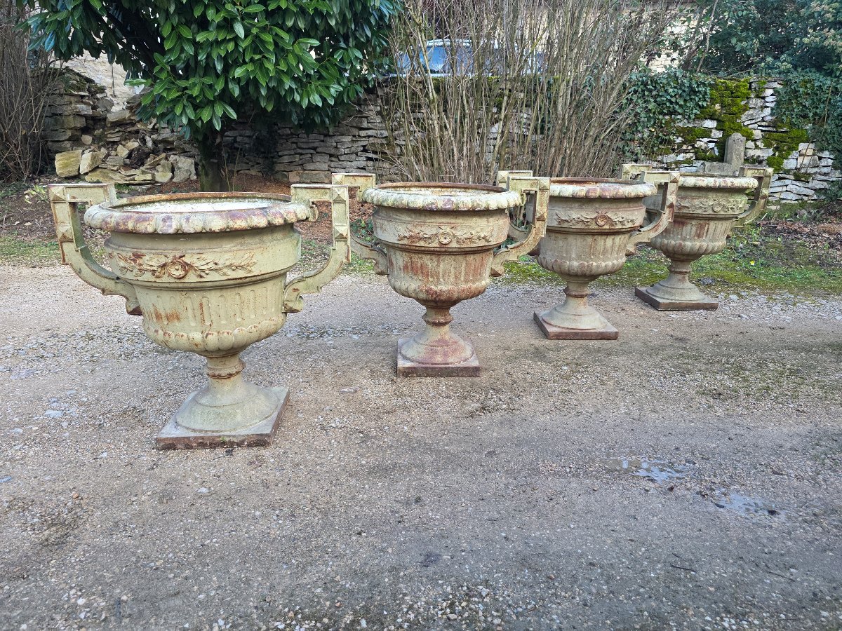 Set Of 4 Large Cast-iron Vases-photo-3