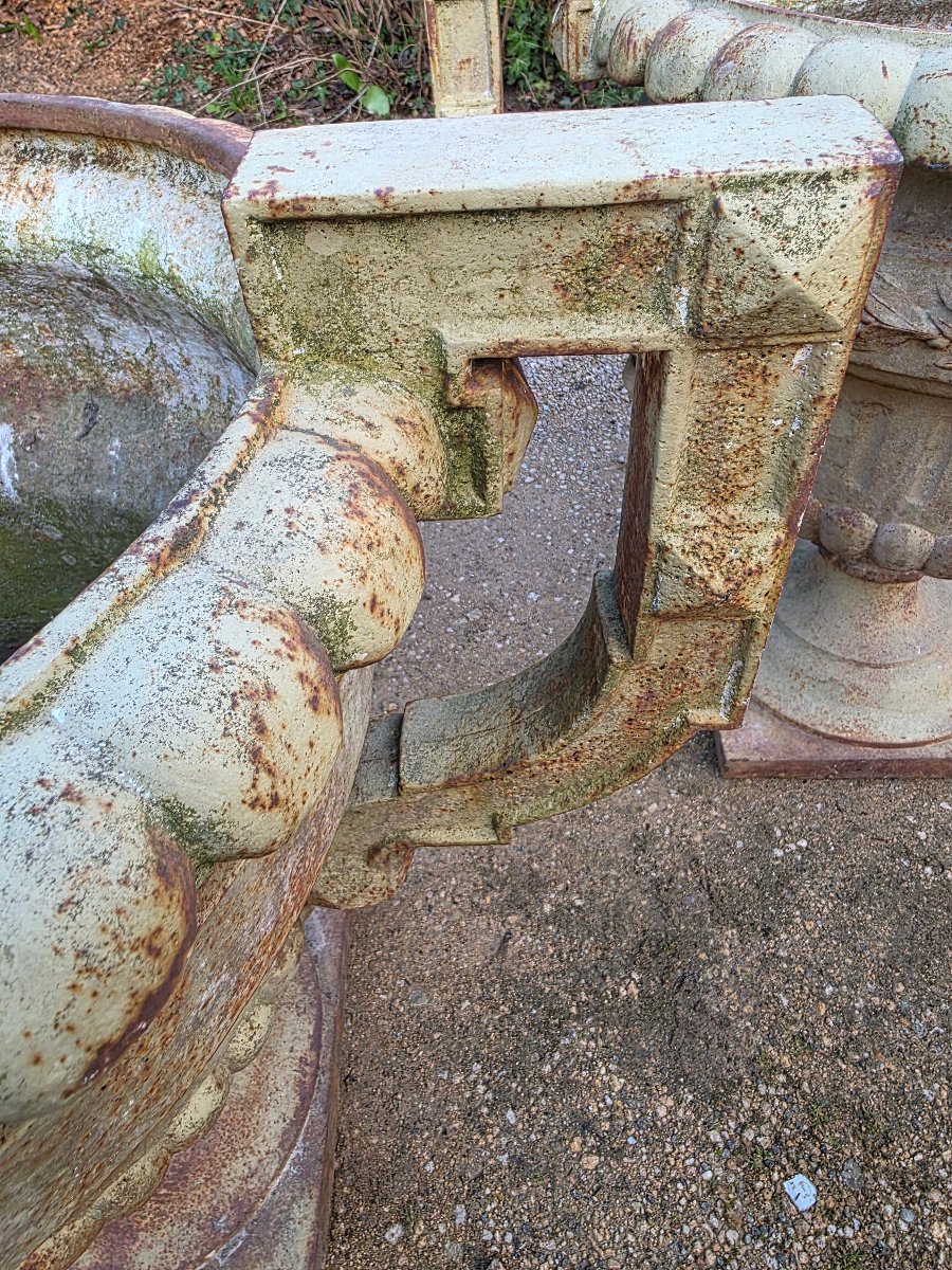 Set Of 4 Large Cast-iron Vases-photo-4
