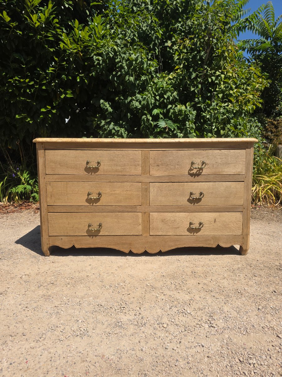 Commode pantalonnière en chêne blanchi 