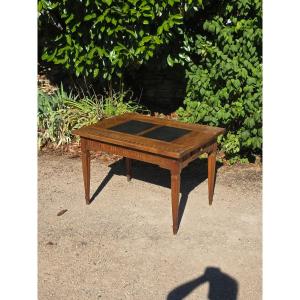 Table de changeur en noyer