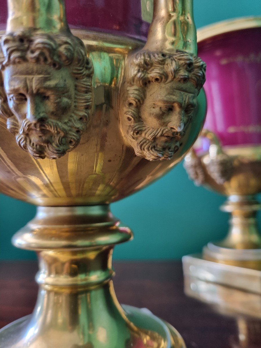 Epoque Empire, Paire De Grands Vases Medicis En Porcelaine. -photo-6