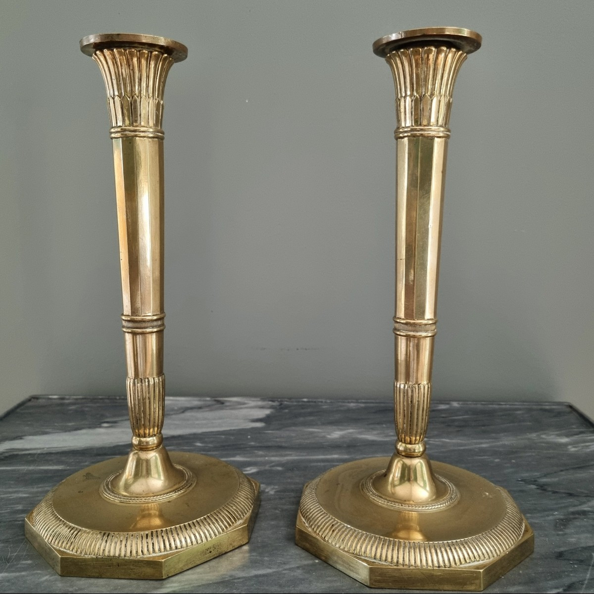 Claude Galle/Fontainebleau, paire de flambeaux d'époque Empire. -photo-2