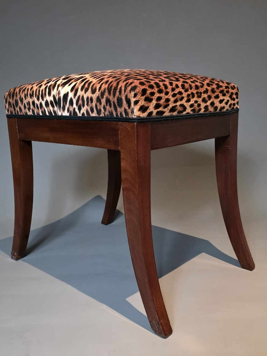 Jacob Frères Rue Meslée,  tabouret estampillé d’époque Consulat.-photo-2