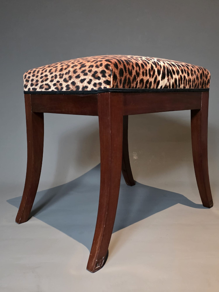 Jacob Frères Rue Meslée,  tabouret estampillé d’époque Consulat.-photo-3