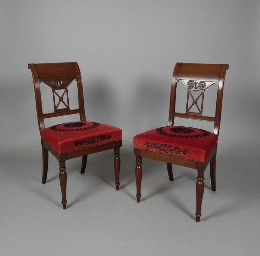  Jacob Frères, paire de chaises estampillées, époque Consulat.