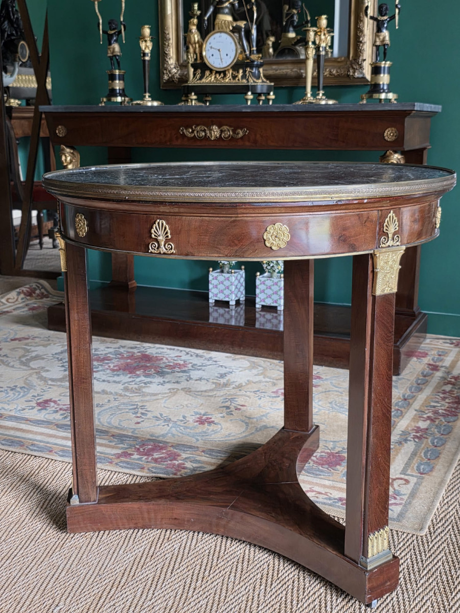 P.MARCION, Guéridon estampillé d'époque Empire-Consulat. -photo-3