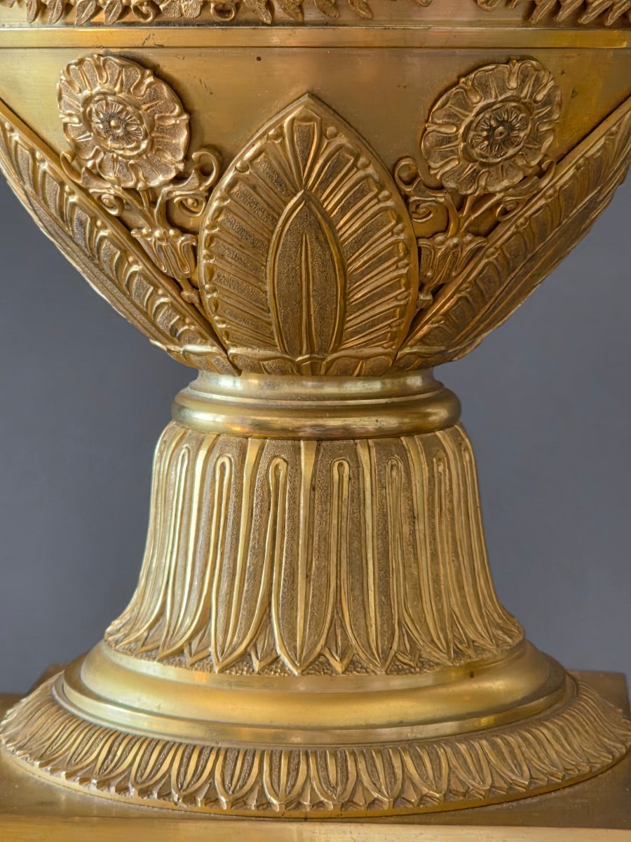 THOMIRE À PARIS, Monumentale paire de vases signés, époque Empire. -photo-2