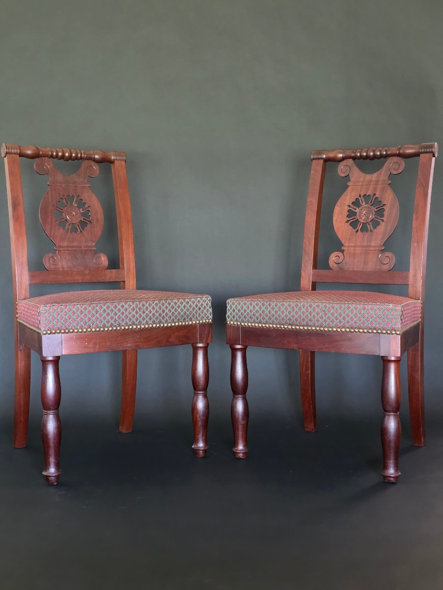 JACOB D RUE MESLÉE, paire de chaises estampillées d'époque Empire-Consulat. 