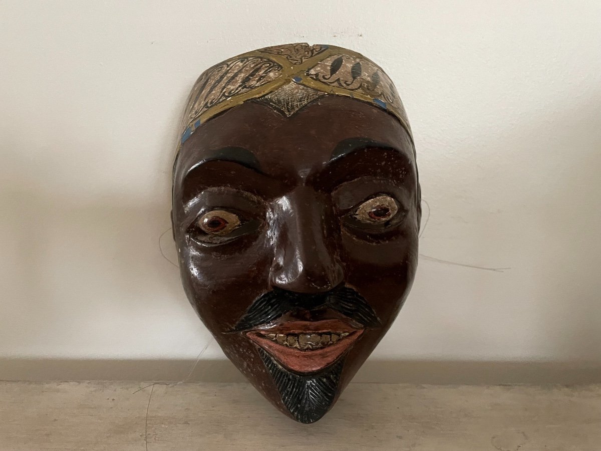 Old And Original Carnival Or Theater Mask, Probably Tyrol Around 1900-photo-2