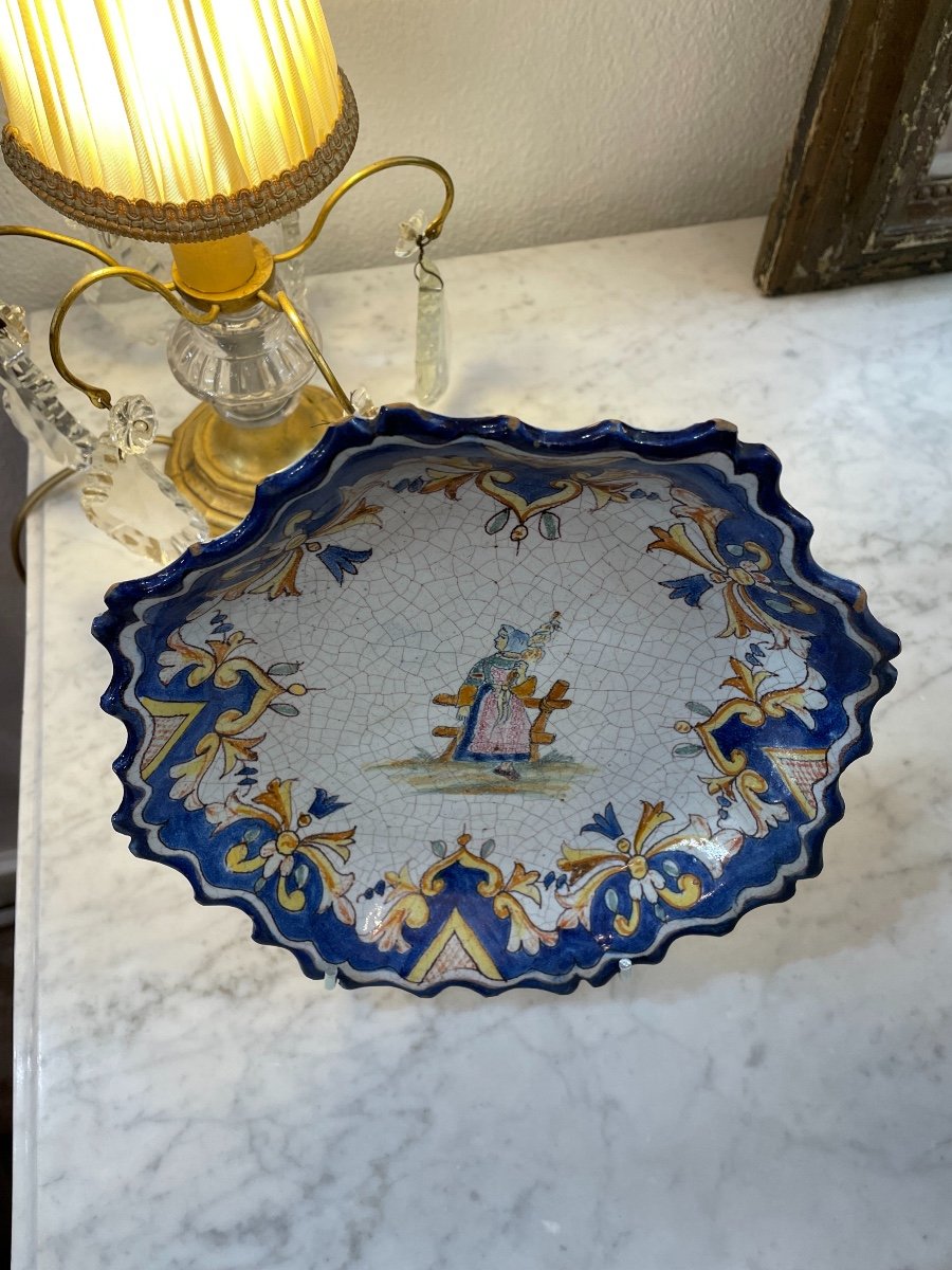 Ancienne  Assiette écuelle En Faience De Malicorne Beatrix Pouplard Fin XIX ème Rouen Faïence-photo-1