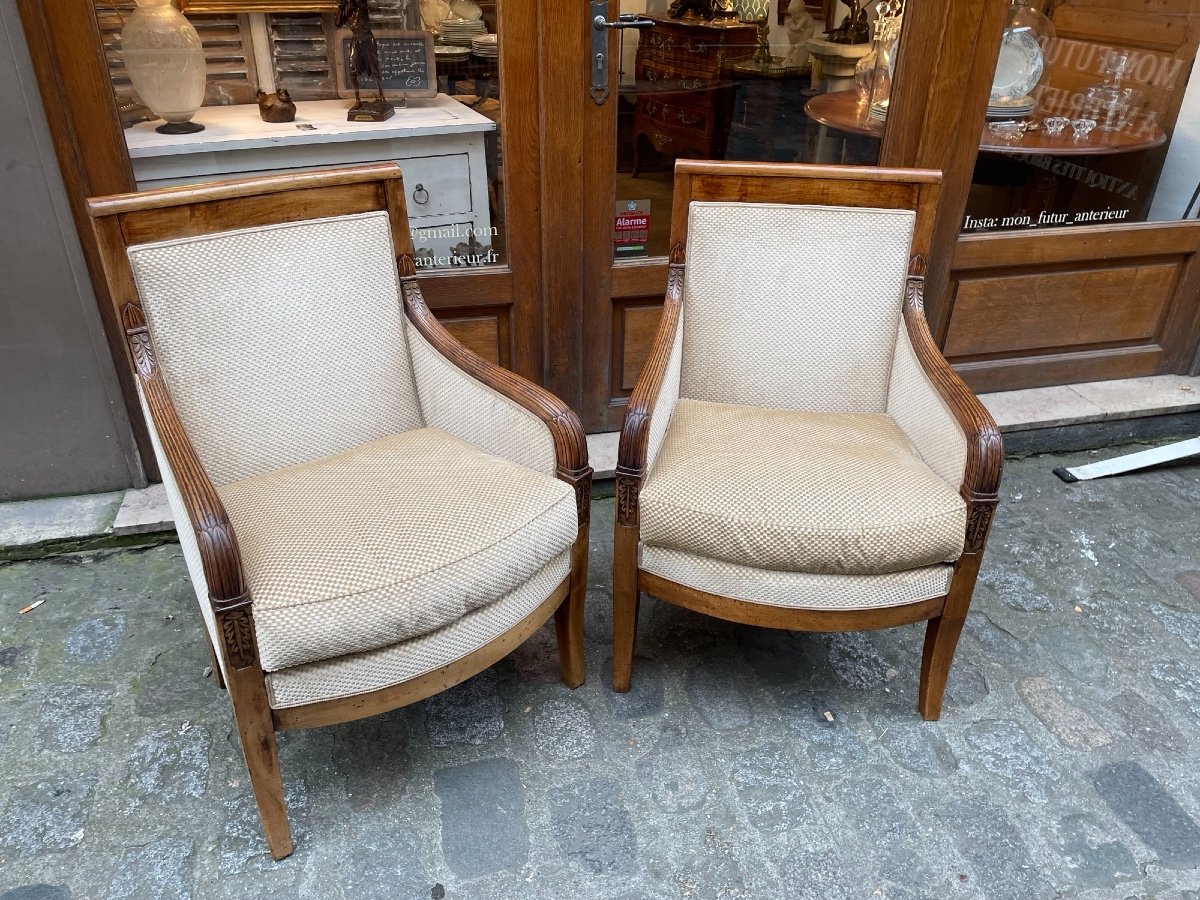 Ancienne Paire De Fauteuils Bergeres Empire En Noyer époque XIX ème Très Bon état