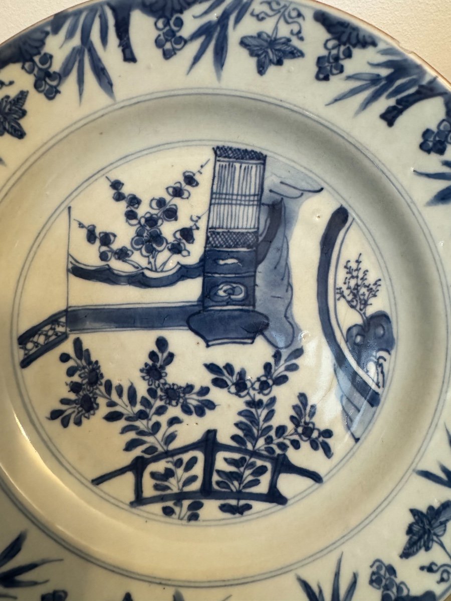 Ancienne Assiette En Porcelaine De Chine Compagnie Des Indes XVIII Eme Siècle-photo-2