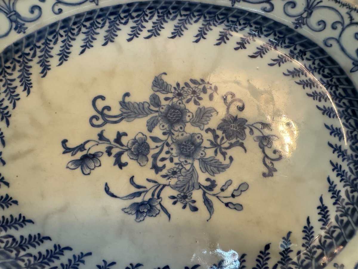 Antique Qianlong Chinese Porcelain Dish Late 18th Century White Blue Order -photo-3