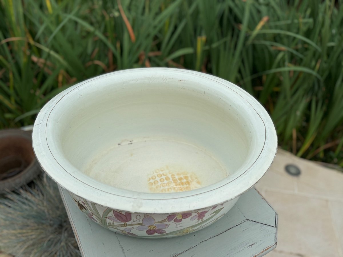 Very Charming Toilet Set Washbasin And Box In Enameled Sheet Metal With Floral Motif, Circa 1900-photo-1