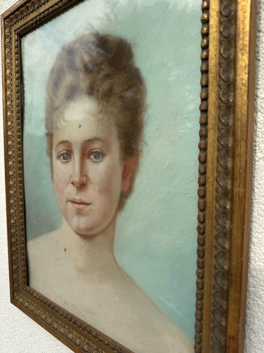 Ancien Tableau Au Pastel, Portrait De Jeune Femme Au Chignon Tout Début XX Eme-photo-4