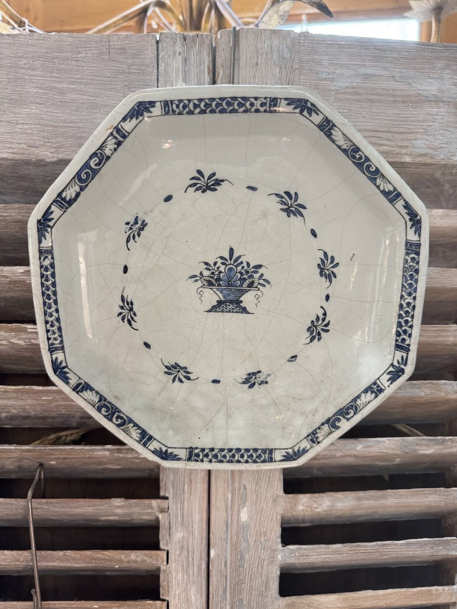Antique Rouen Earthenware Bowl Plate From The 18th Century With A Bouquet Of Earthenware -photo-3